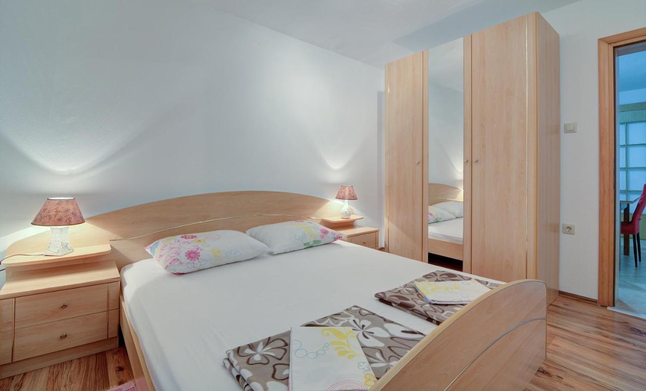Apartments Lucia Senj 1 Eksteriør bilde